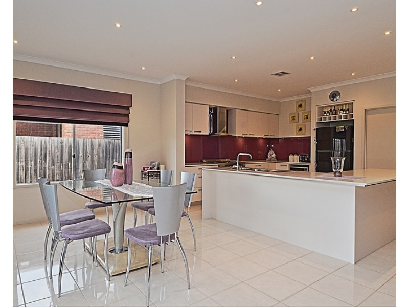 7 Trisha Drive, Rowville VIC 3178