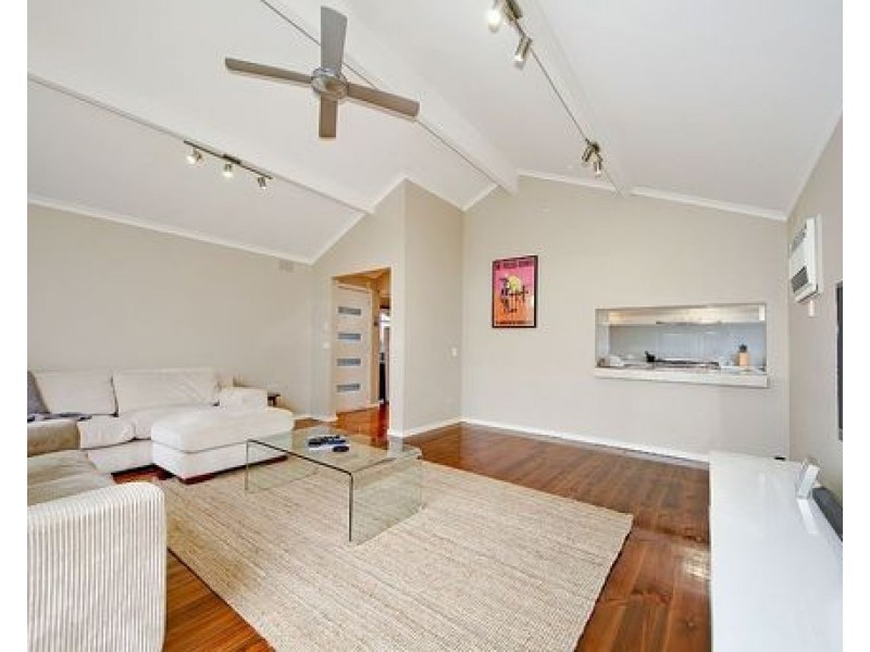 35 Goulburn Drive, Rowville VIC 3178