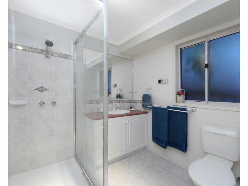 37 Hollygreen Close, Rowville VIC 3178