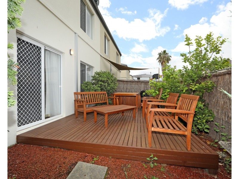 123 Sovereign Manors Crescent, Rowville VIC 3178