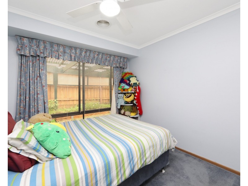 5 Clondara Drive, Rowville VIC 3178