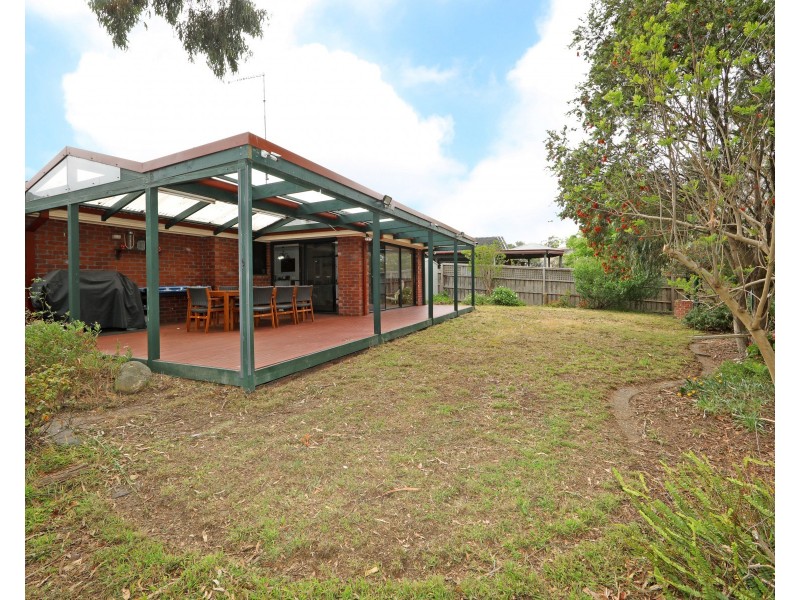 5 Clondara Drive, Rowville VIC 3178