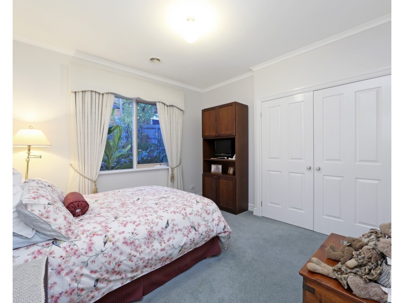 42 Golding Avenue, Rowville VIC 3178