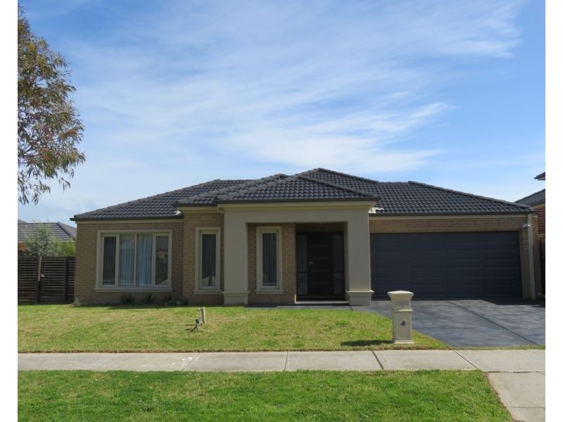 7 Little Gem Way, Berwick VIC 3806