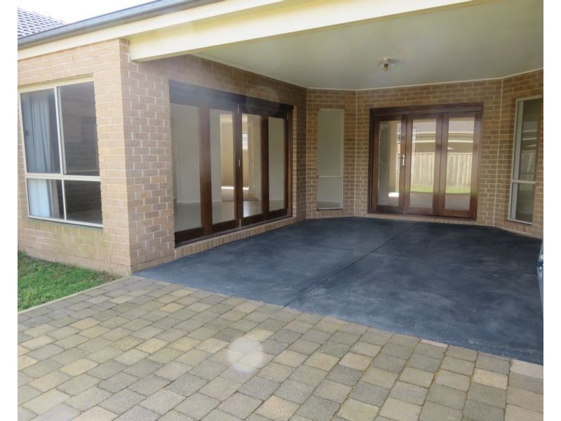 7 Little Gem Way, Berwick VIC 3806