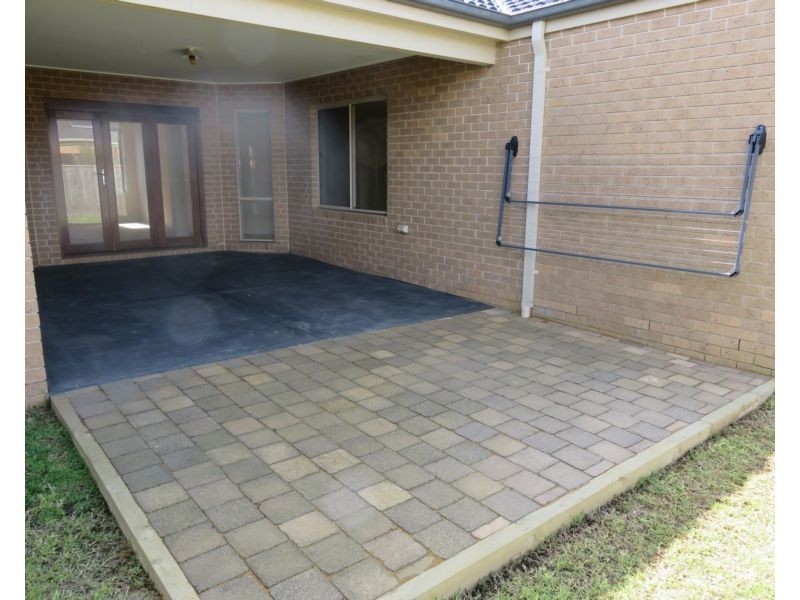 7 Little Gem Way, Berwick VIC 3806