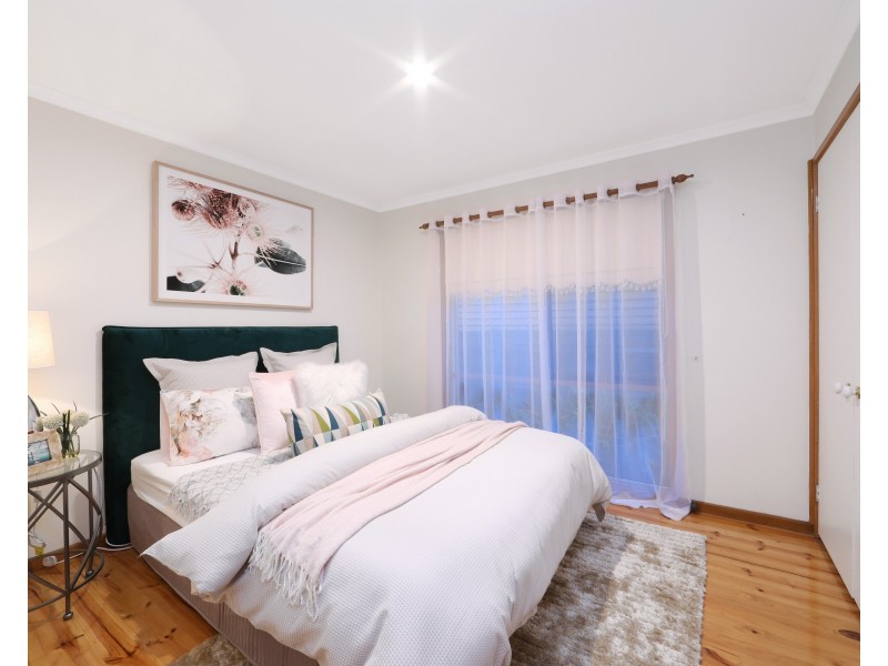 87 Lakesfield Drive, Lysterfield VIC 3156