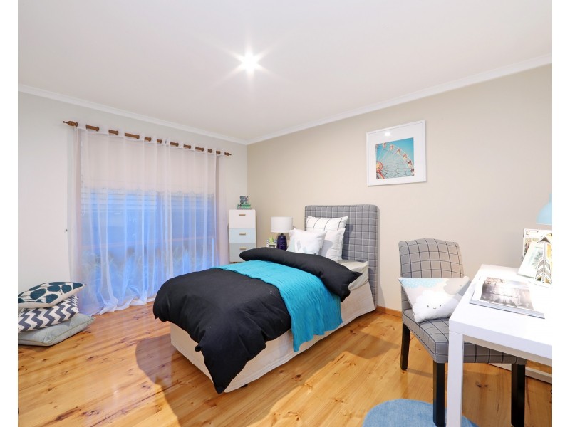 87 Lakesfield Drive, Lysterfield VIC 3156