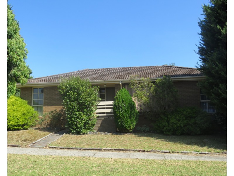 15 Eildon Parade, Rowville VIC 3178