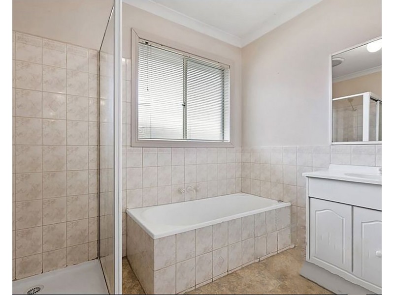 1/11 Lakeview Avenue, Rowville VIC 3178