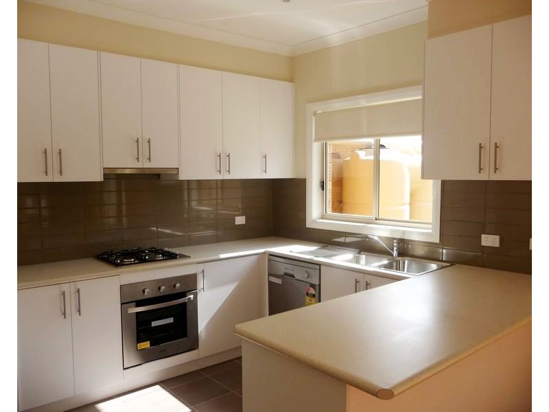 1/61 David Street North, Knoxfield VIC 3180