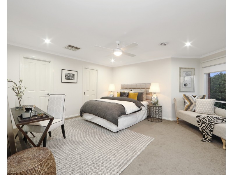 62 Pitfield Crescent, Rowville VIC 3178