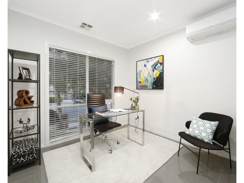 62 Pitfield Crescent, Rowville VIC 3178