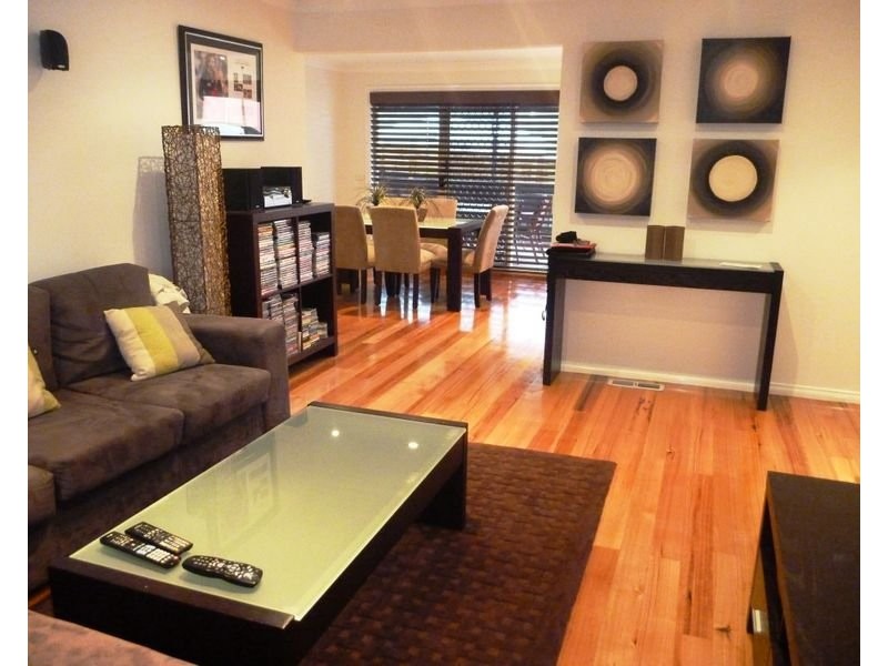 3/2E George Street, Ferntree Gully VIC 3156