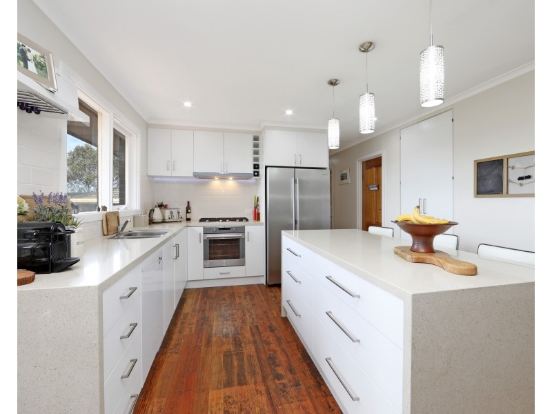 25 Blucher Street, Ferntree Gully VIC 3156