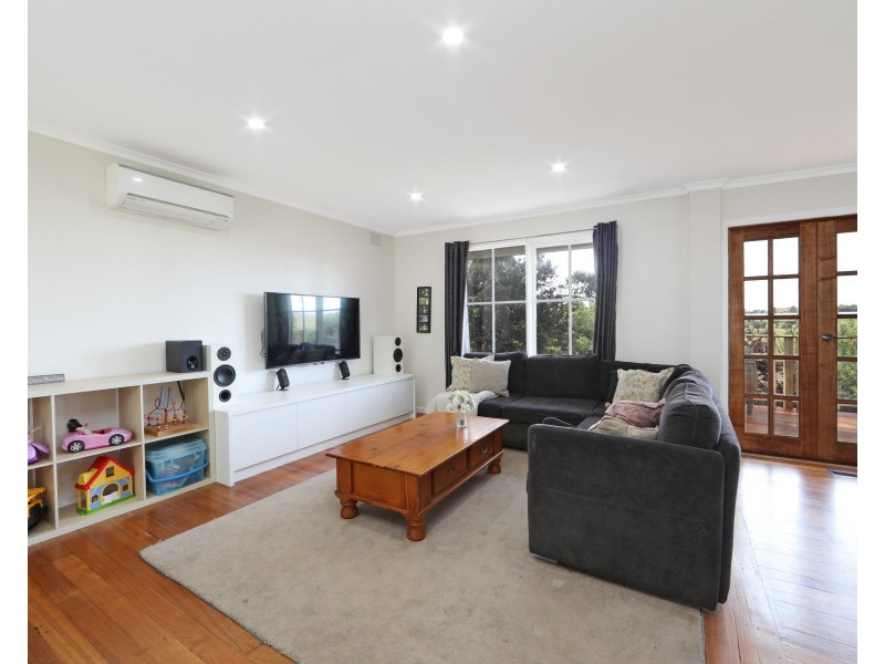 25 Blucher Street, Ferntree Gully VIC 3156