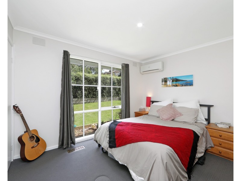 25 Blucher Street, Ferntree Gully VIC 3156