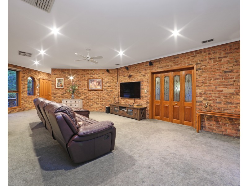 47 Salerno Way, Rowville VIC 3178