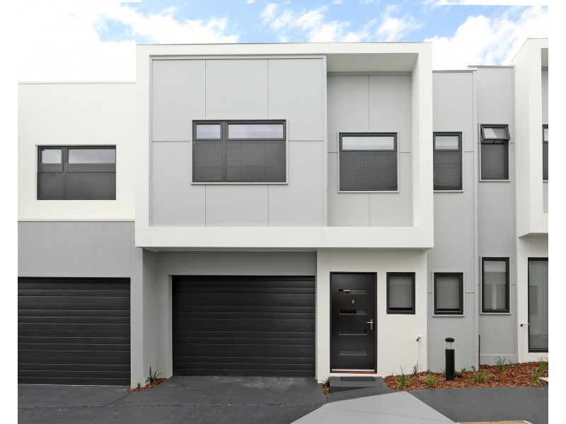 2/9 Luton Court, Rowville VIC 3178
