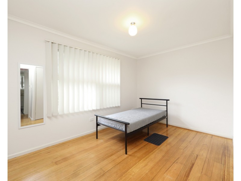 5A Mcdonald Crescent, Boronia VIC 3155