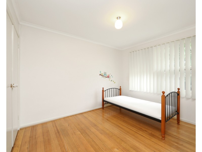 5A Mcdonald Crescent, Boronia VIC 3155