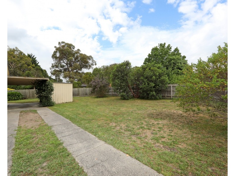 5A Mcdonald Crescent, Boronia VIC 3155