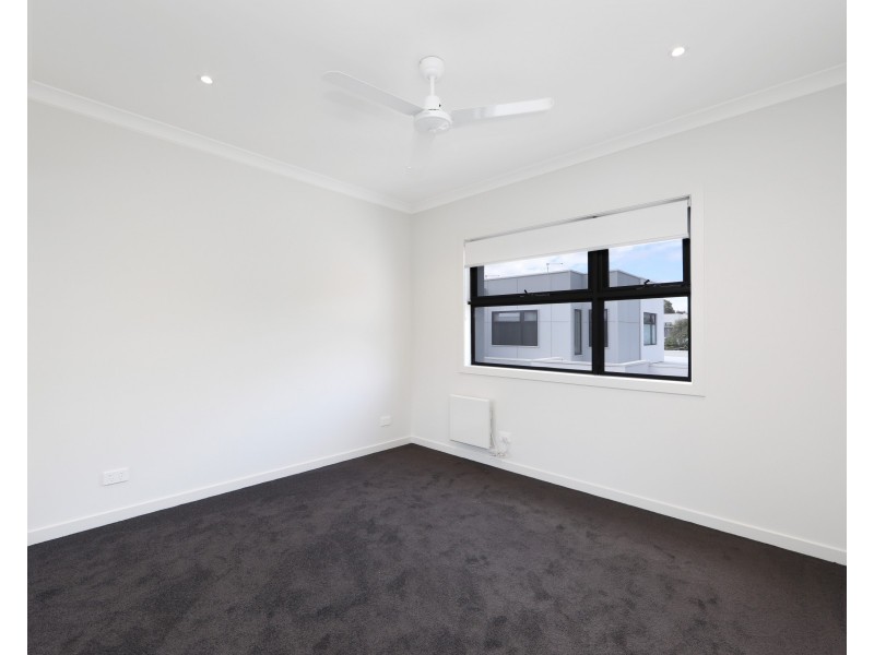 5/9 Luton Court, Rowville VIC 3178