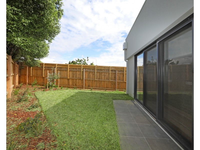 5/9 Luton Court, Rowville VIC 3178