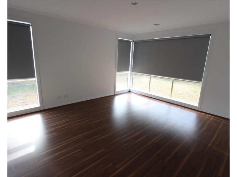 37 Eureka Crescent, Narre Warren South VIC 3805