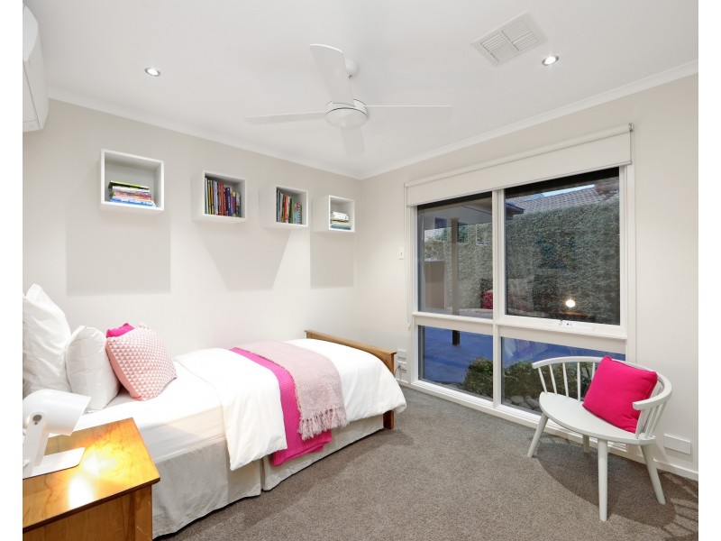 63 Bellfield Drive, Lysterfield VIC 3156