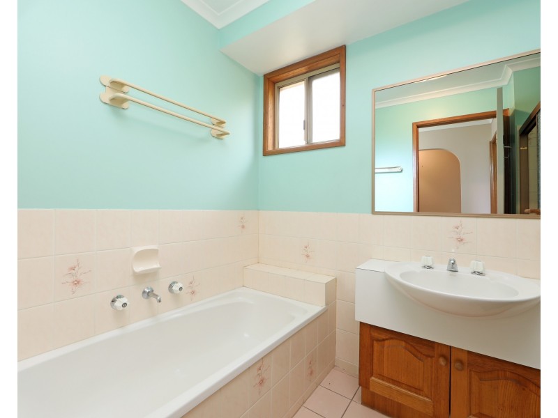 279 Dandelion Drive, Rowville VIC 3178