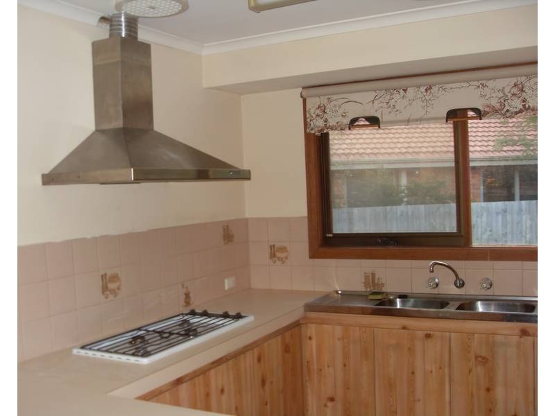 21 Lonsdale Avenue, Rowville VIC 3178