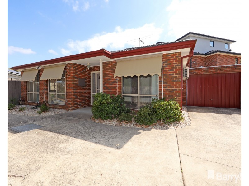 2/2 Dorset Road, Ferntree Gully VIC 3156