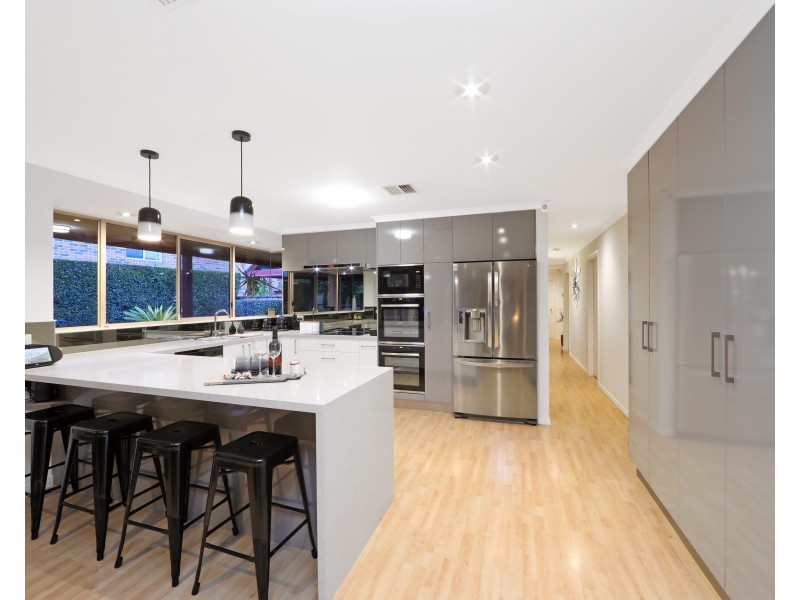 9 Kyoto Court, Rowville VIC 3178