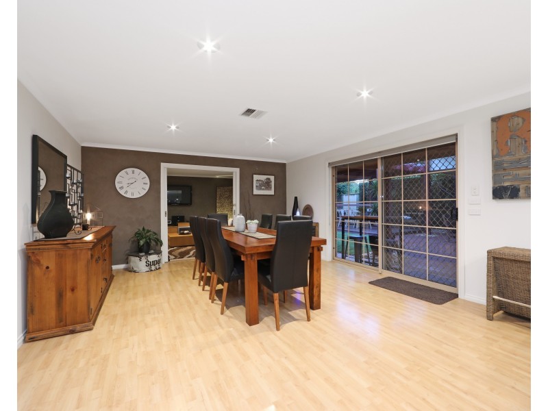 9 Kyoto Court, Rowville VIC 3178