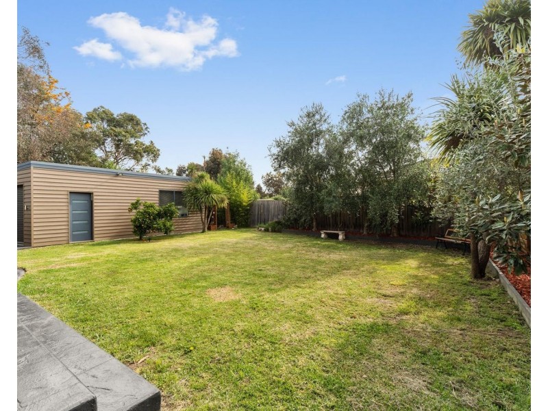 4 Karabil Close, Scoresby VIC 3179