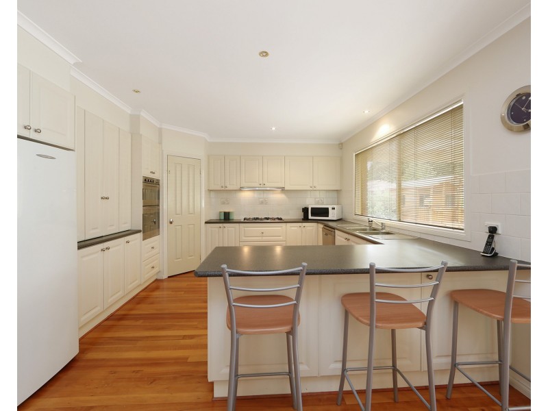 7 The Croft, Lysterfield VIC 3156