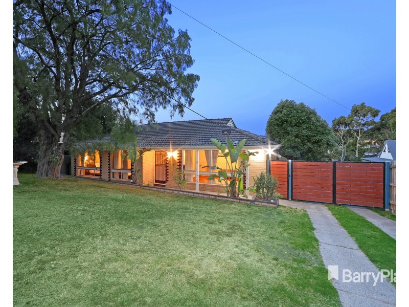 30 Churchill Park Drive, Lysterfield South VIC 3156