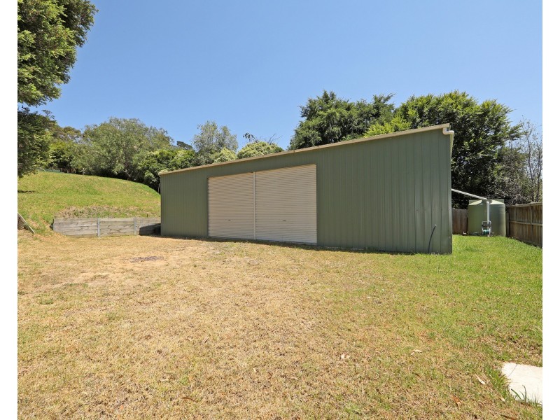 30 Churchill Park Drive, Lysterfield South VIC 3156