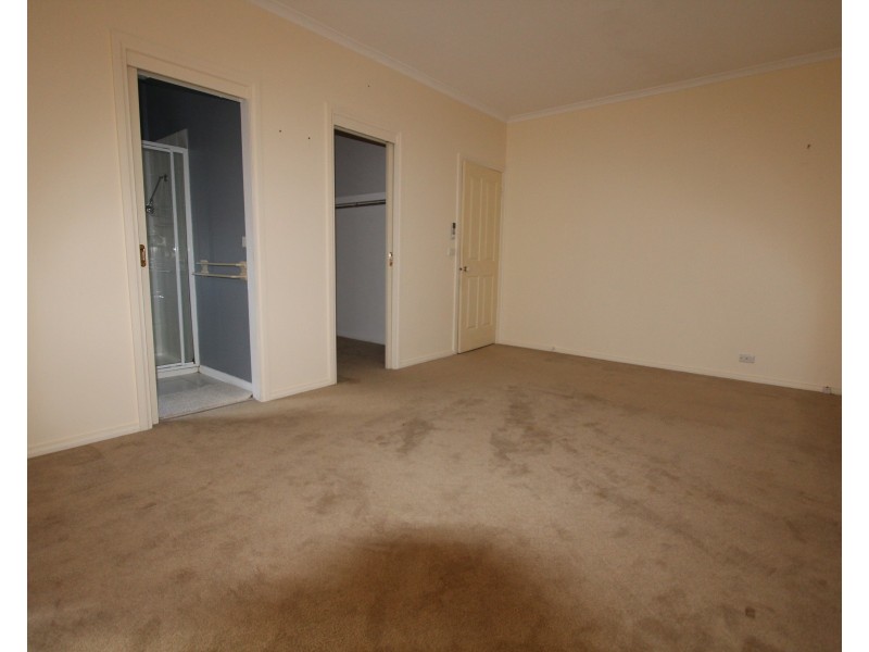 21 Bridgewater Way, Rowville VIC 3178