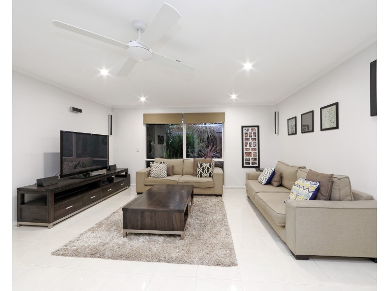 1 Santed Court, Rowville VIC 3178