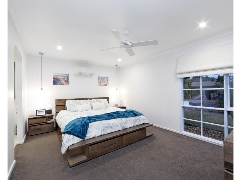 1 Santed Court, Rowville VIC 3178