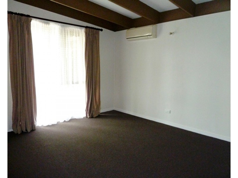 47 Stamford Crescent, Rowville VIC 3178