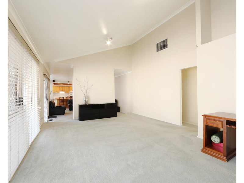 44 Armstrong Drive, Rowville VIC 3178