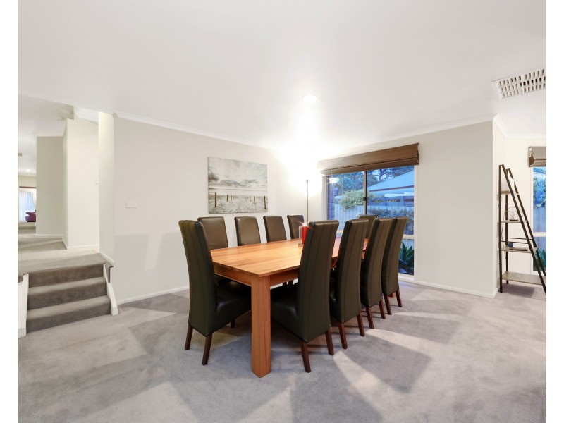 44 Armstrong Drive, Rowville VIC 3178