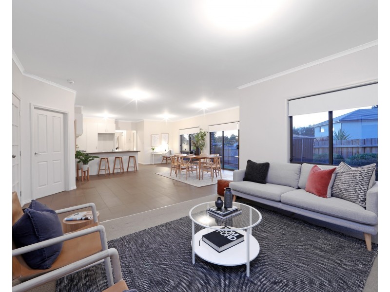 2/8 Denver Crescent, Rowville VIC 3178