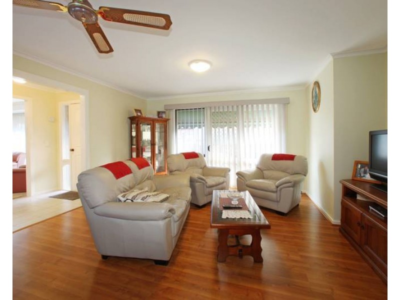 19 Laanecoorie Drive, Lysterfield VIC 3156