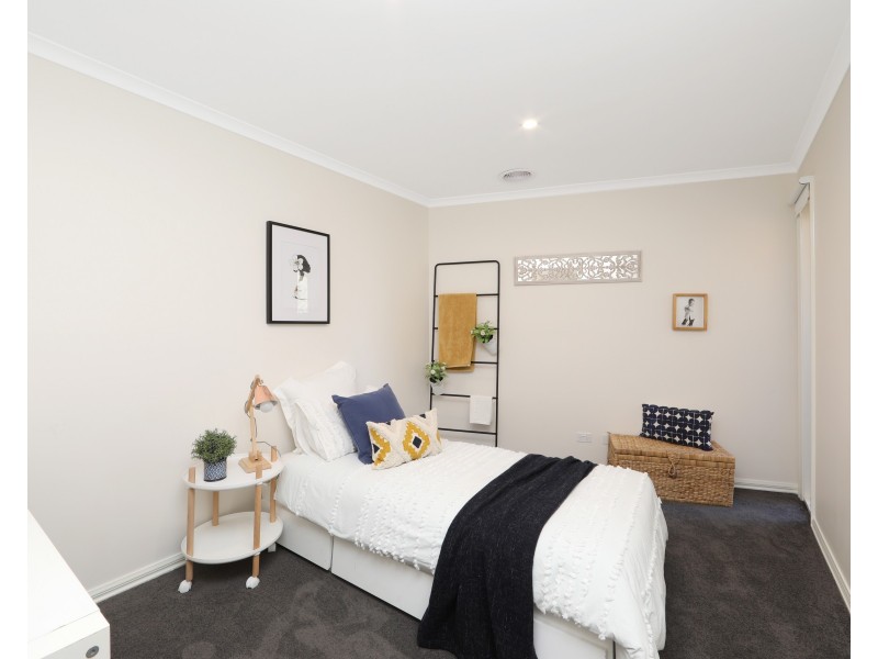 9 Berrabri Drive, Scoresby VIC 3179