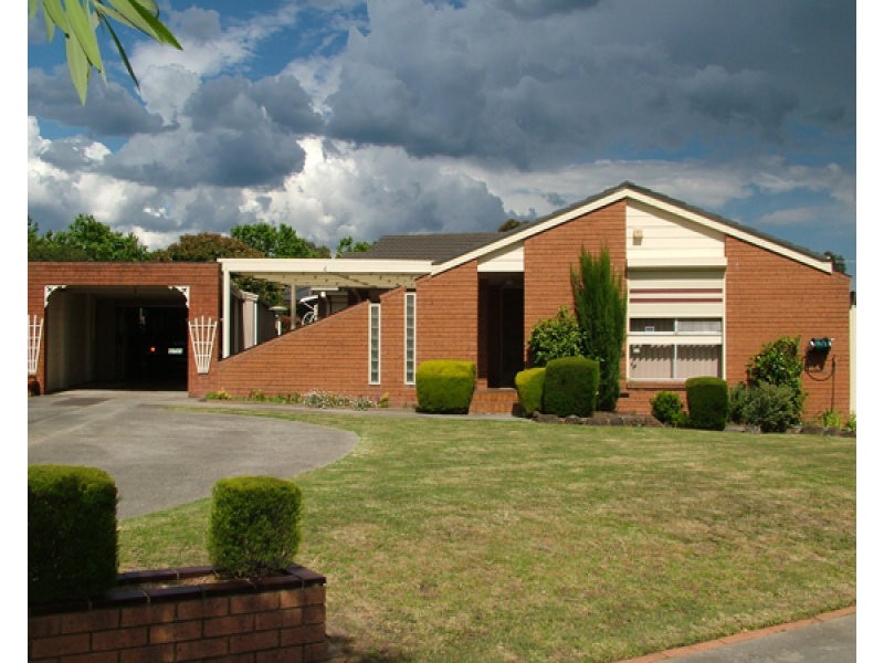 4 Tarwin Court, Rowville VIC 3178