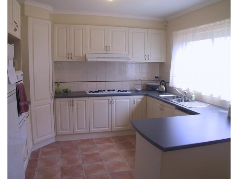 1/42 Woodside Drive, Rowville VIC 3178